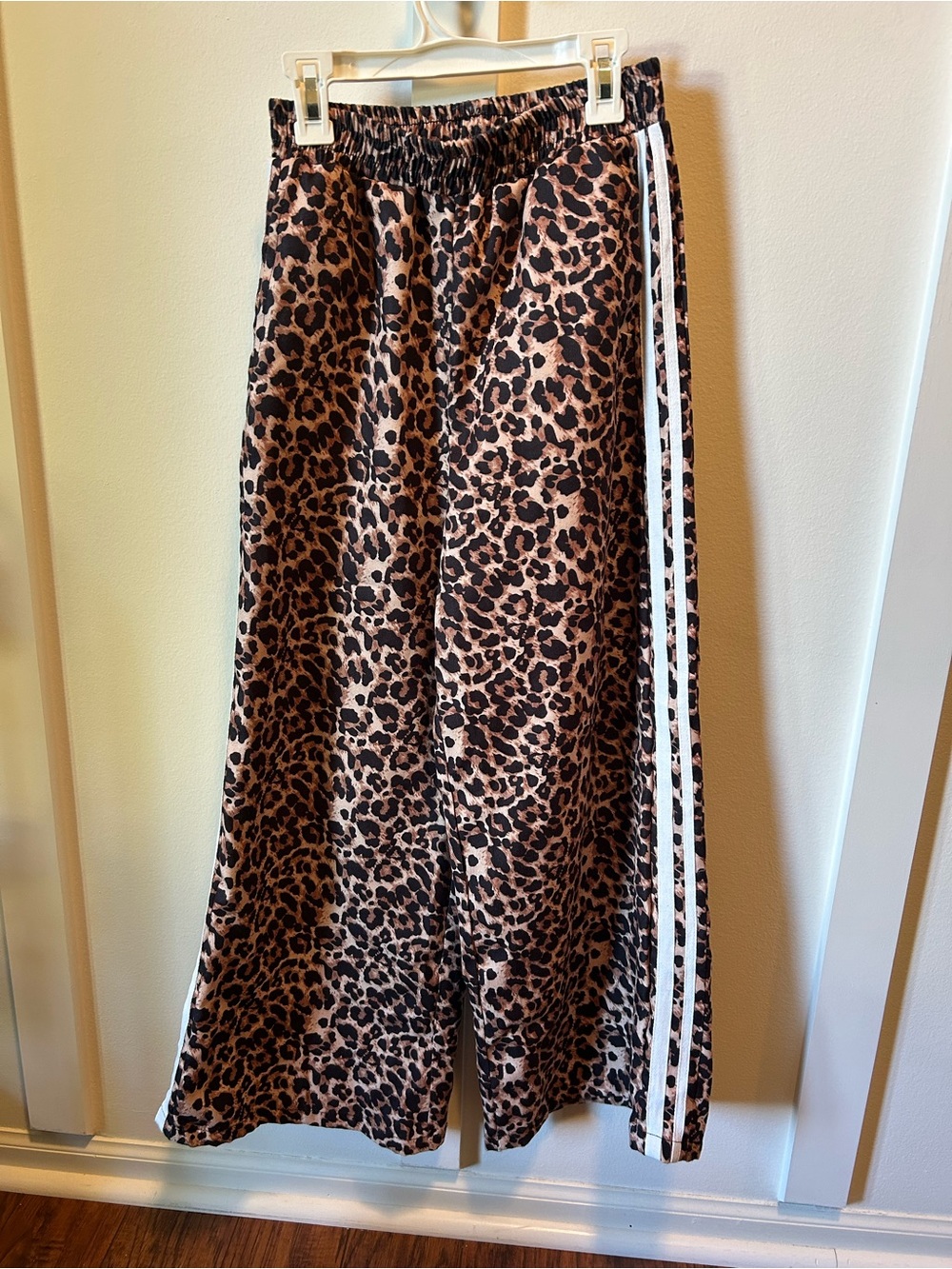 Leopard print wide leg pants - girls dance hip hop
